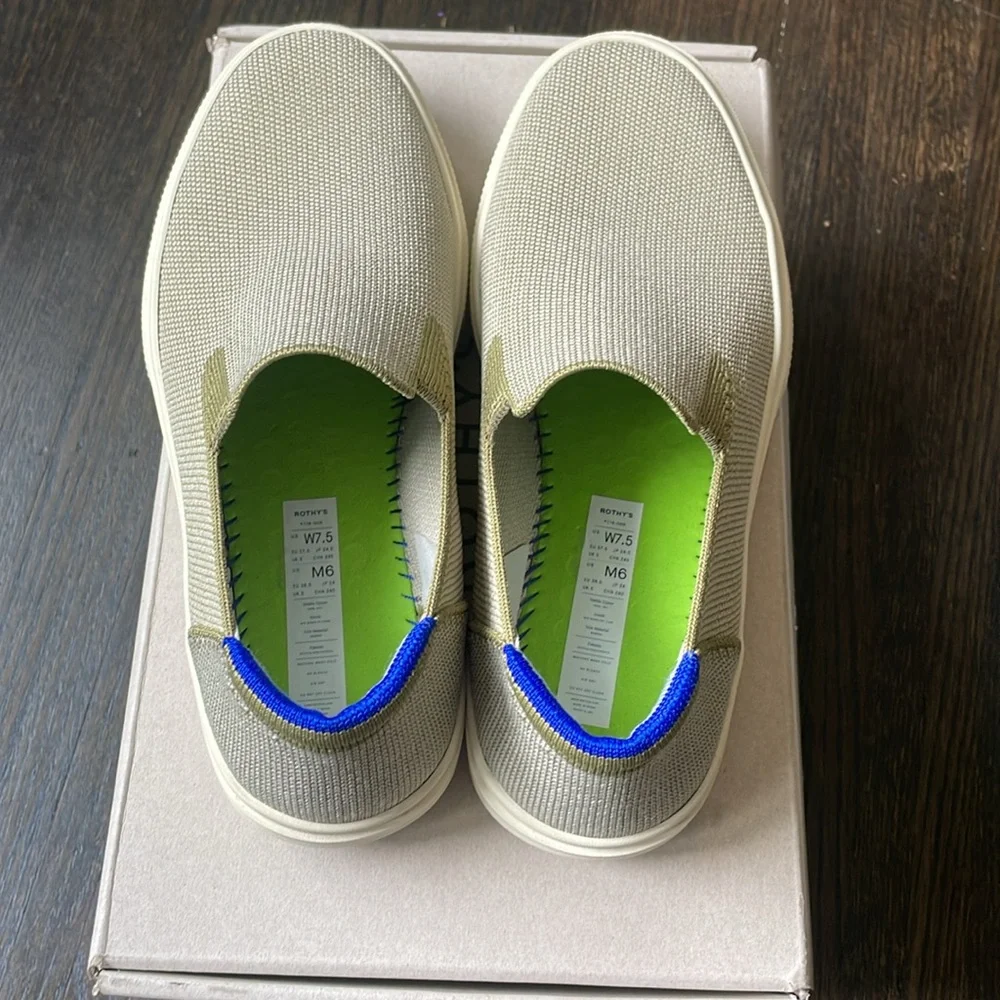 Rothy’s The City Slip On Sneaker, size 7.5, olive - Picture 3 of 7